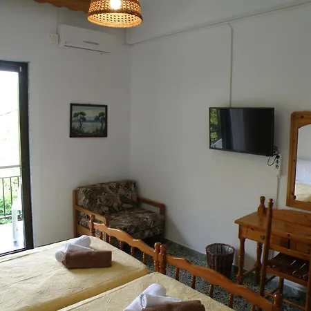 Dimitra Lejlighedshotel 3*