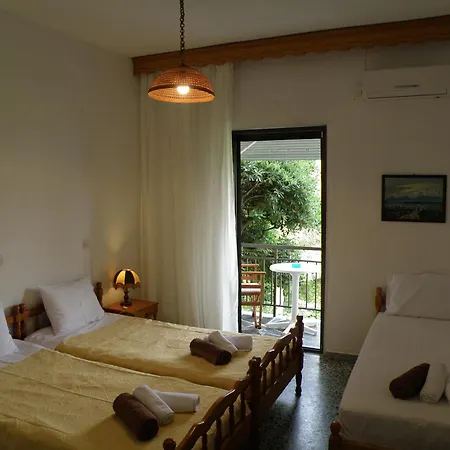 Dimitra 아파트호텔