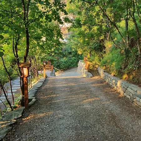 Dimitra 스칼라 포타미아스