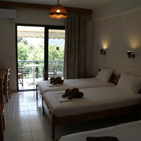 Dimitra 아파트호텔